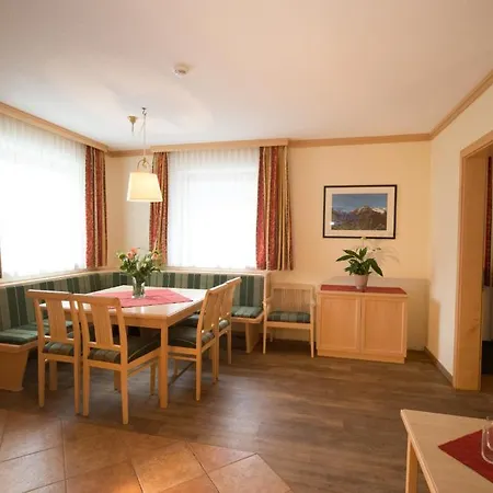 莱克斯奈尔旅馆