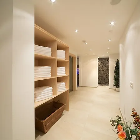 بيت ضيافة Lexner 4*