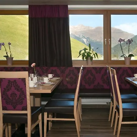 Guest house Lexner